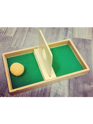 Materiale Montessori Tavola imbucare con palla a maglia (dispobinile tra 7gg)-MON-R-490-20