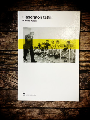 Corraini Edizioni I laboratori tattili Bruno Munari-978-88-87942-79-8-20