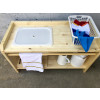 Materiale Montessori “Attività di vita pratica” Mobile per lavatoio-MON-MOB-LAVATOIO-01