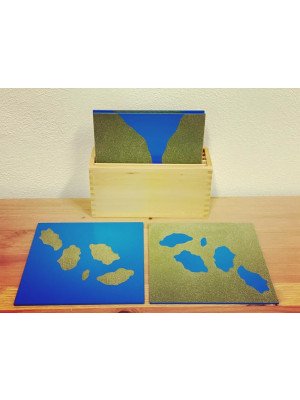 Materiale Montessori Cartelli delle forme della terra e dellacqua + raccoglitore legno-MON-86-10