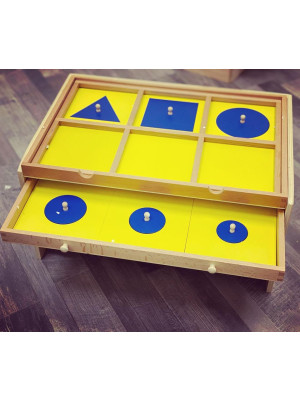 Materiale Montessori Cofanetto con Incastri delle figure geometriche (disponibile in 7gg)-MON-OBEN-11-10